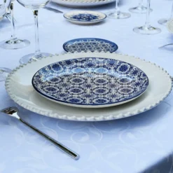Assiette en céramique