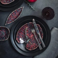 Assiette en grés "Hortensia" - Rouge
