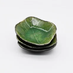 Assiette en grès "Vigne" - Vert d'eau