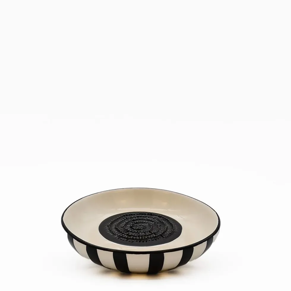 Assiette à râper rayée "Costa Nova Mar" - Noir