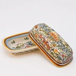 Beurrier en céramique de Coimbra