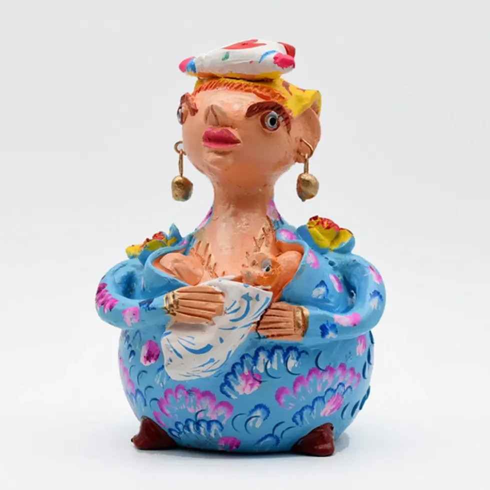 Boneca Barriguda 20cm - Júlia Côta