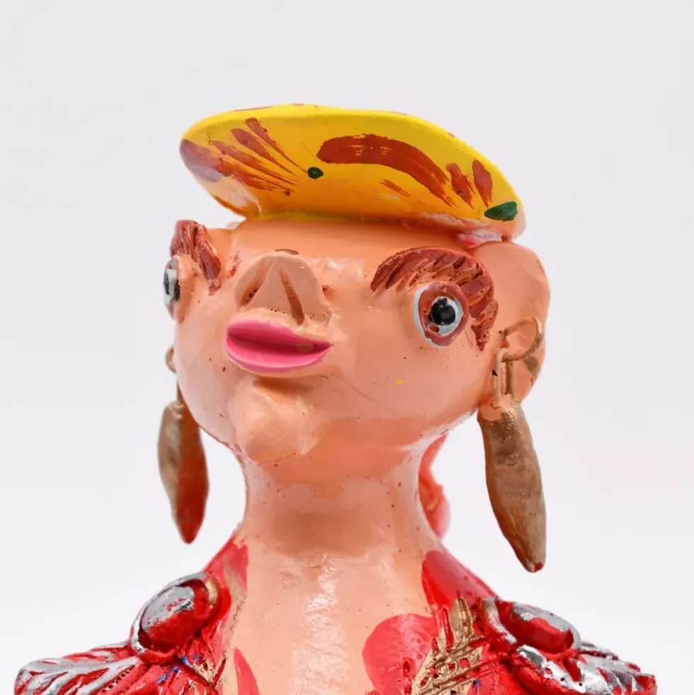 Boneca Barriguda 20cm - Júlia Côta