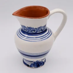 Carafe en terre cuite