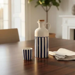 Carafe à huile rayée