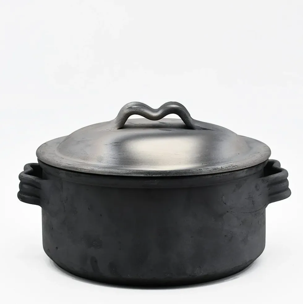 Cocotte en terre cuite noire de Bisalhães