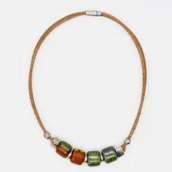 Collier en liège et perles - Vert