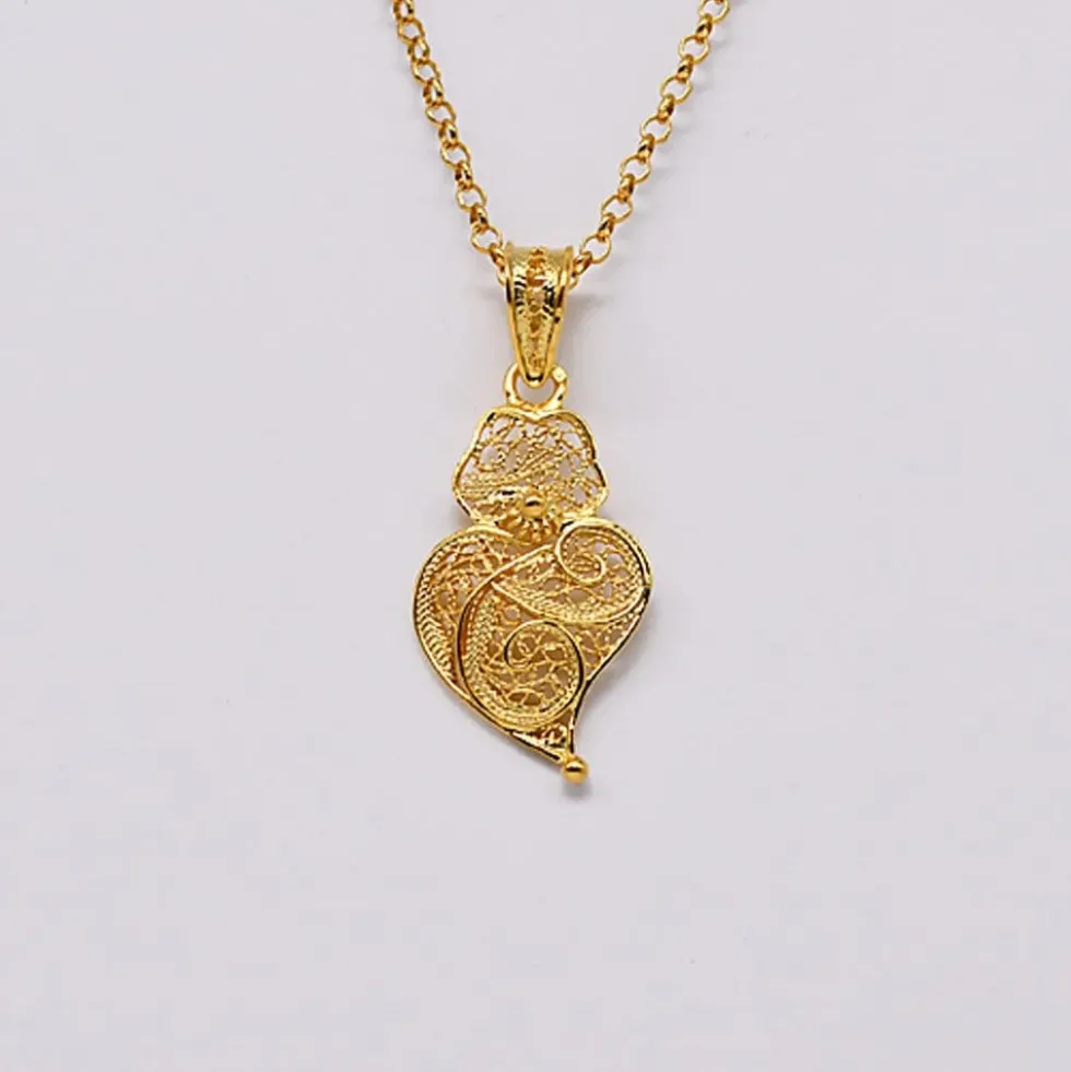 Coração de Viana I Pendentif en argent doré - 3cm