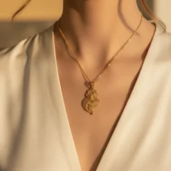Coração de Viana I Pendentif en argent doré - 3.5cm