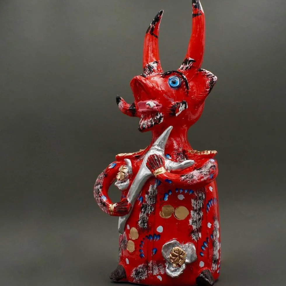 Diabo com cigarro 40 cm - Júlia Côta