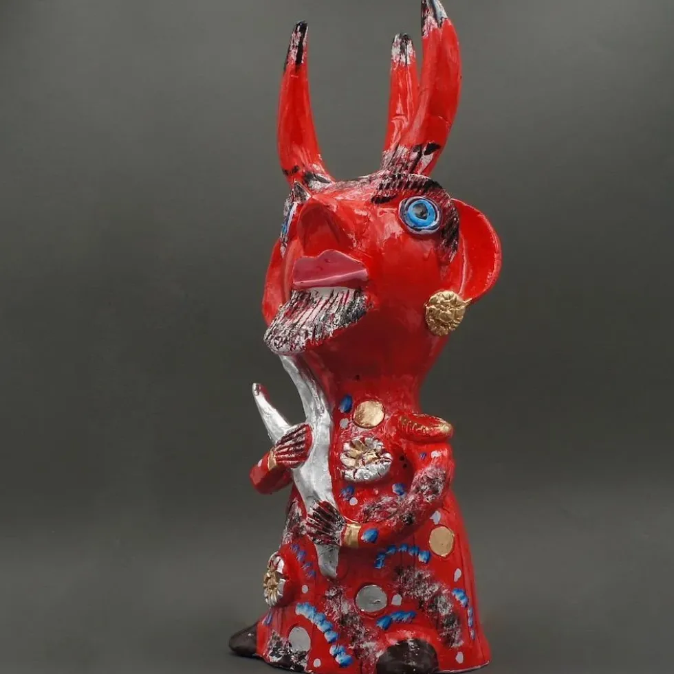 Diabo com três cornos 40 cm - Júlia Côta