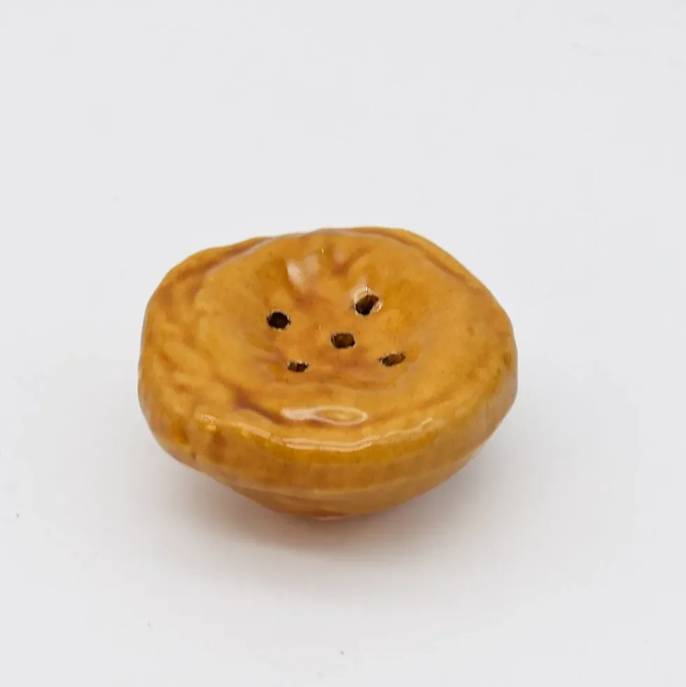 Distributeur de cannelle en forme de Pasteis de Nata