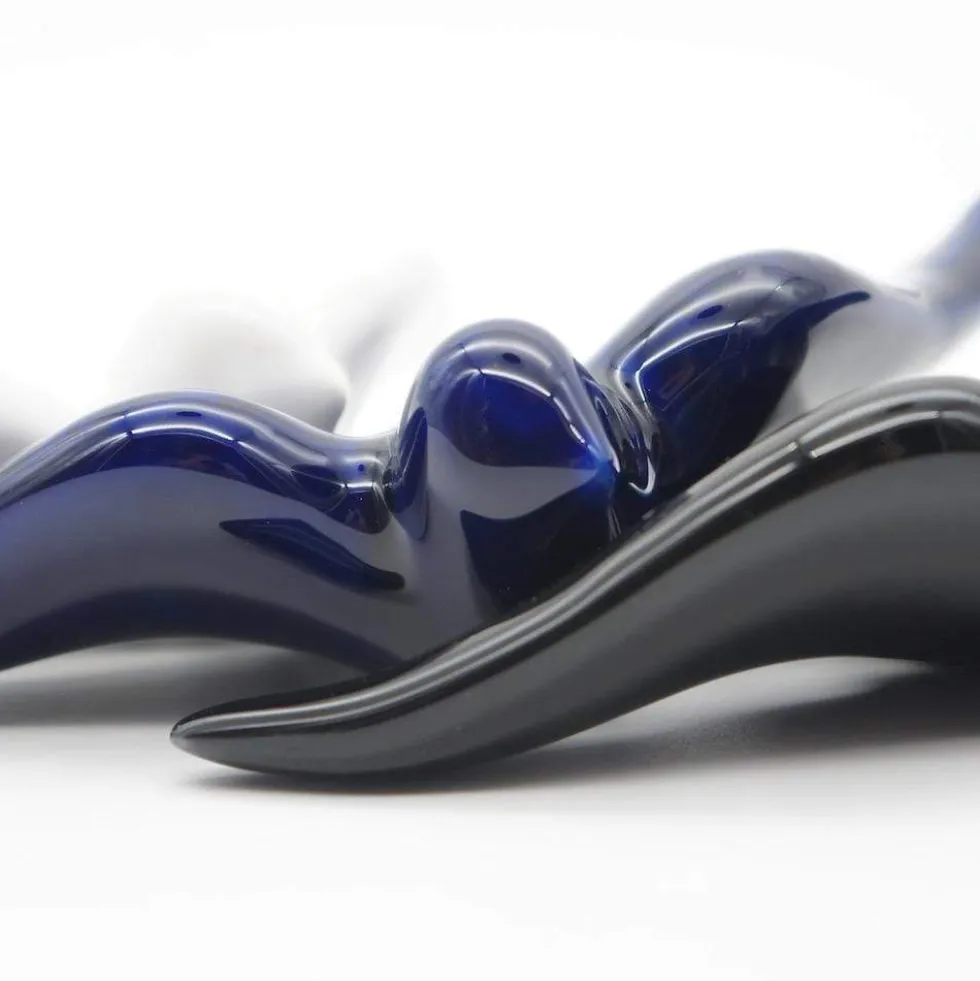 Hirondelle lisse en céramique bleue