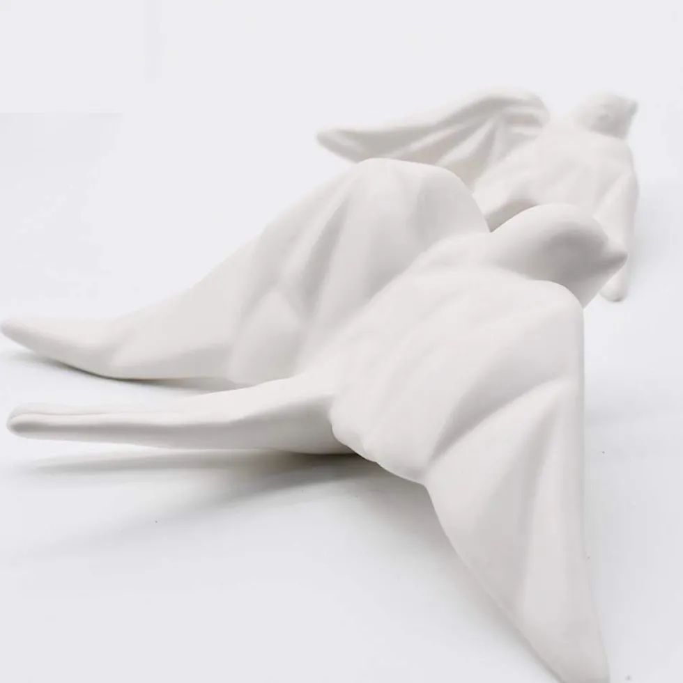 Hirondelle stylisée en céramique - Blanc mat