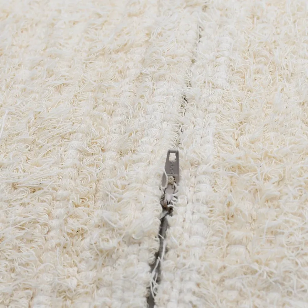 Housse de coussin en fibres recyclées "Mara"
