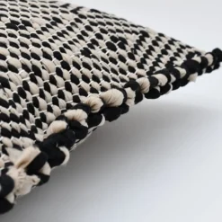 Housse de coussin en fibres recyclées - Noir