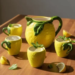 Mug en céramique en forme de citron