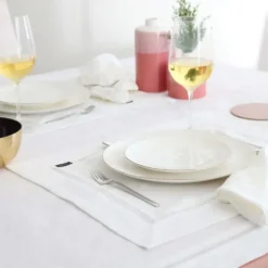 Nappe en lin blanche