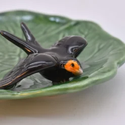 Petite assiette en céramique