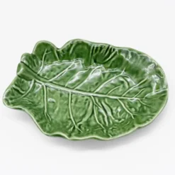 Petite assiette en en céramique en forme de feuille de chou - Verte