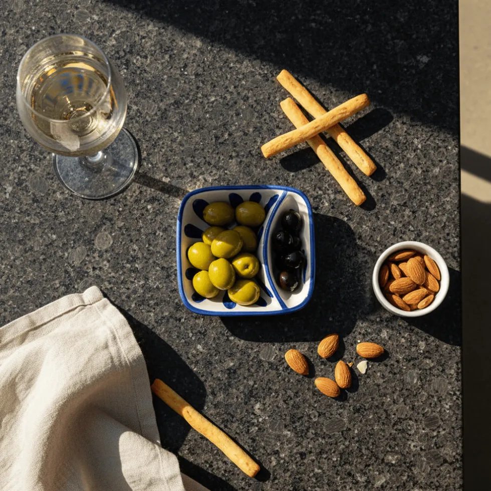 Petite assiette à olives en céramique "Andorinha" - Bleue