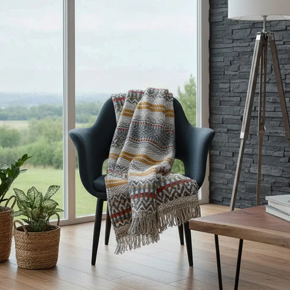 Plaid traditionnel à frange "Manta de Mira de Aire" - Gris clair