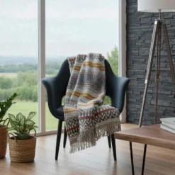 Plaid traditionnel à frange