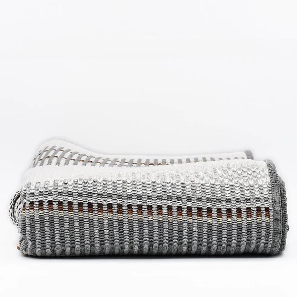 Plaid traditionnel à galon "Manta de Mira de Aire" - Gris