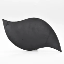 Plat en terre cuite noire de Bisalhães - 34cm
