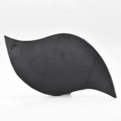 Plat en terre cuite noire de Bisalhães - 34cm
