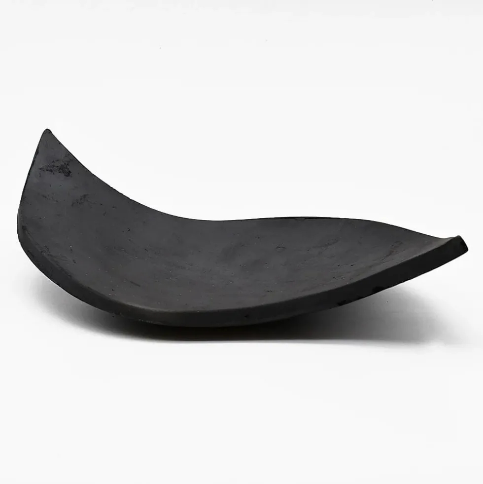 Plat en terre cuite noire de Bisalhães - 34cm