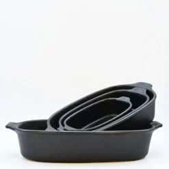 Plats à four en grès