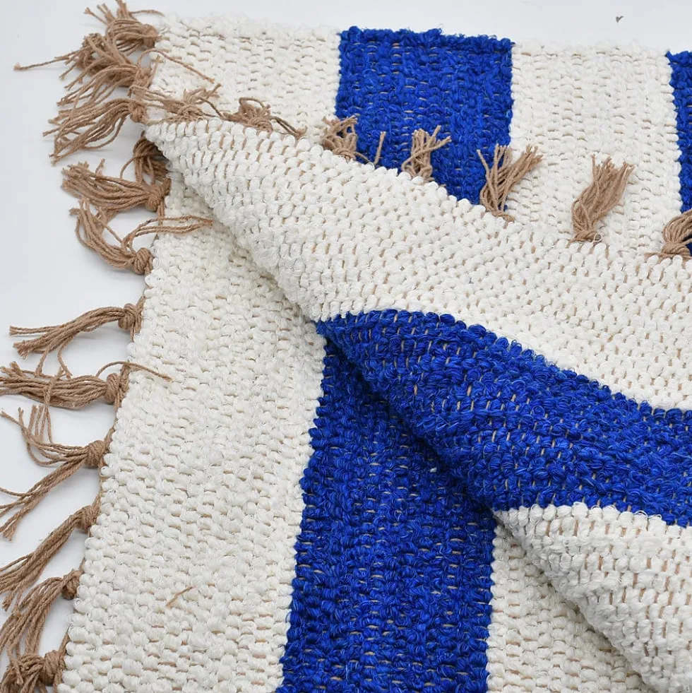 Tapis Artisanal rayé - Bleu. blanc