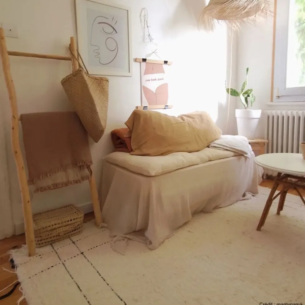 Tapis artisanal rayé - Écru et noir