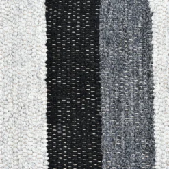 Tapis Artisanal rayé - Gris. noir