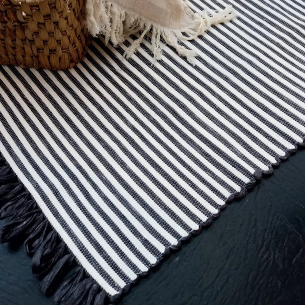 Tapis coton rayé bleu et blanc