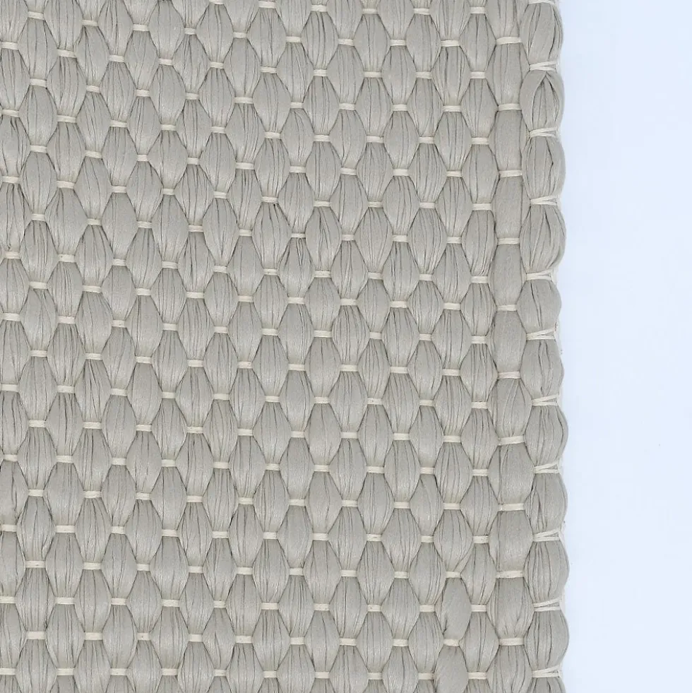 Tapis tressé en fibres recyclées - Beige