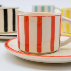 Tasse et sous-tasse rayés "Costa Nova Mar" - Rouge