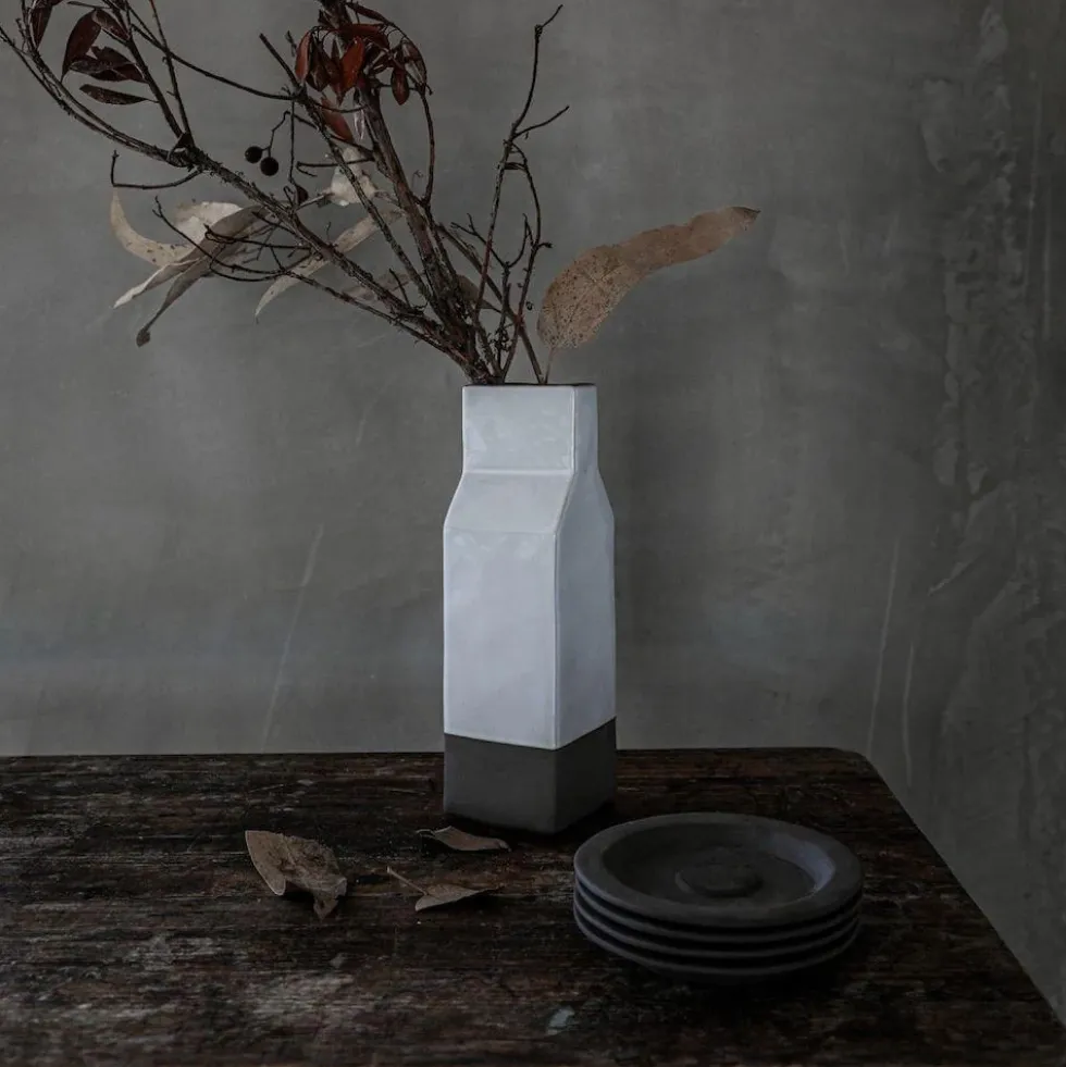 Vase en grès blanc "Plano"