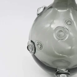 Vase en verre soufflé